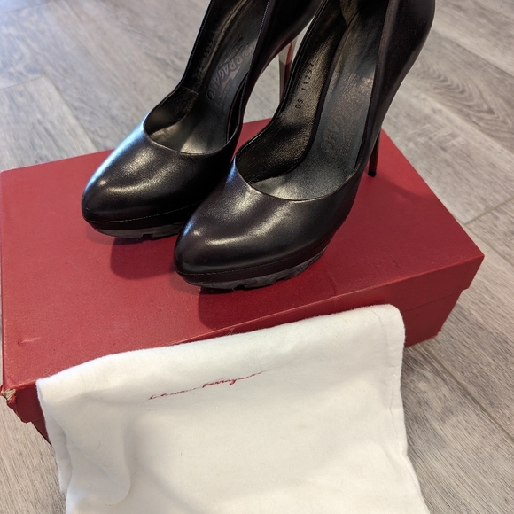 Salvatore Ferragamo Pumps - Picture 4 of 9